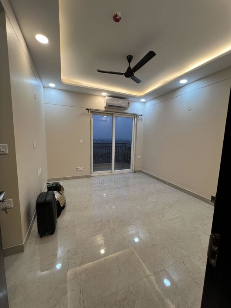 Room, ats-pristine 3 Bedroom 1750 Sq.Ft. Apartment In Sector 150 Noida 9871212