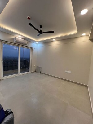 Room in 3 BHK Apartment at ATS Pristine, Sector 150 – for Rent