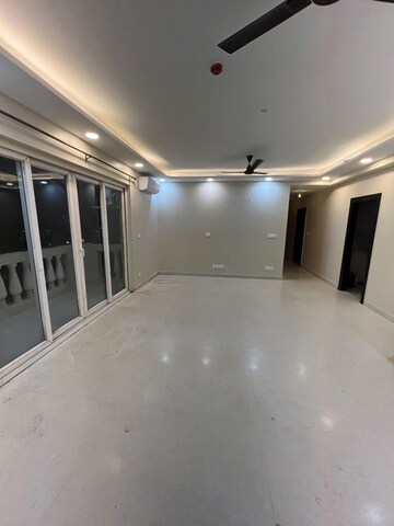 Room in 3 BHK Apartment at ATS Pristine, Sector 150 – for Rent