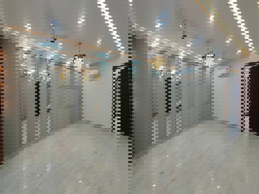 4 BHK + Extra Room Apartment For Rent in Aradhya Homes