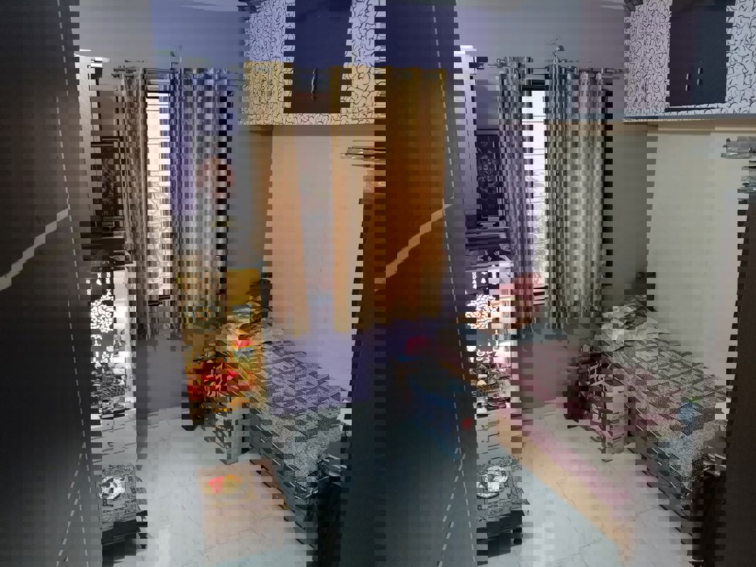 2 BHK + Extra Room Apartment For Rent in Paras Rivera