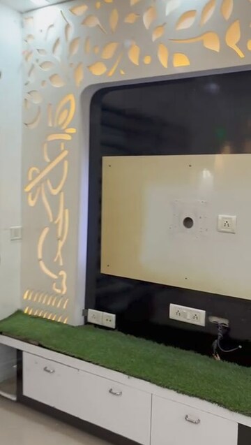 Furnished Amenities in 2 BHK Apartment at BPTP Princess Park, Sector 86 – for Rent