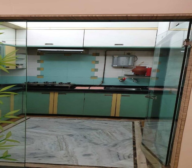 Kitchen, hindu colony 2 Bedroom 850 Sq.Ft. Apartment In Hindu Colony Mumbai 9871317