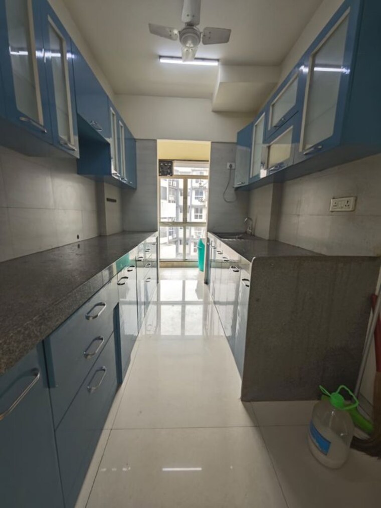 Kitchen, godrej-central 2 Bedroom 910 Sq.Ft. Apartment In Chembur Mumbai 9871304