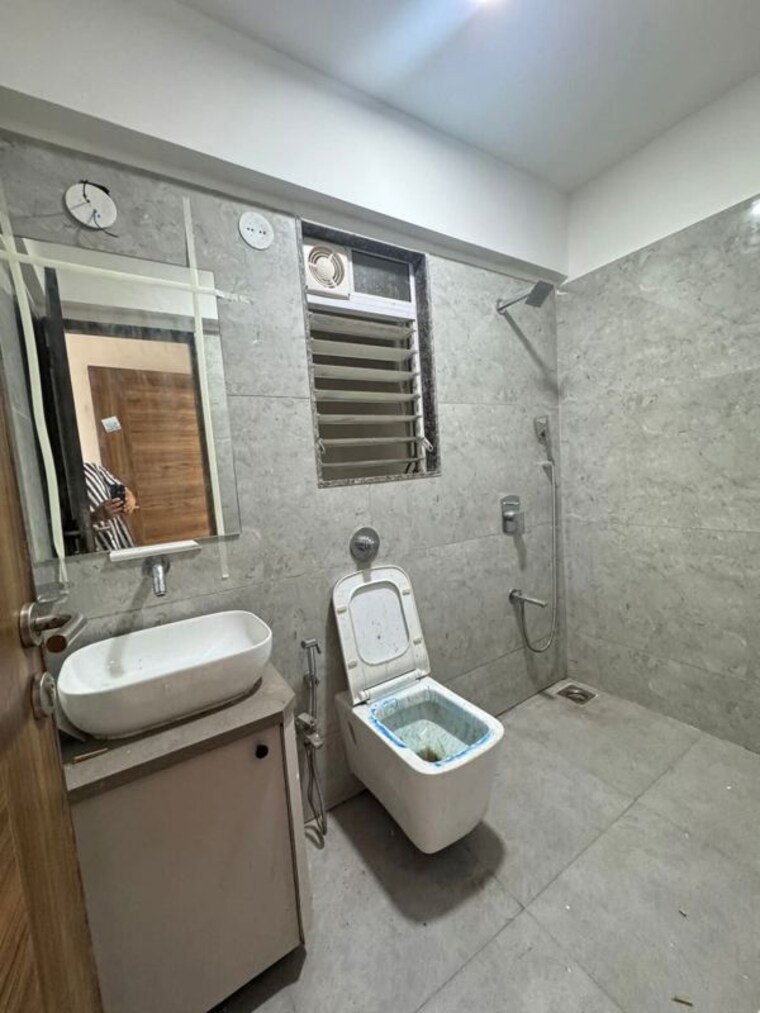 Bathroom, agarwal-residency-chs 2 Bedroom 612 Sq.Ft. Apartment In Nalasopara East Palghar 9871334