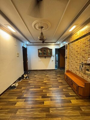 Room in 2 BHK Apartment at Rashmi Regency, Nalasopara East – for Rent