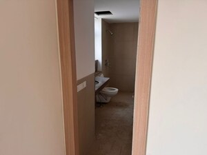 Bathroom in 3.5 BHK Apartment at Emaar Palm Gardens, Sector 83 – for Sale