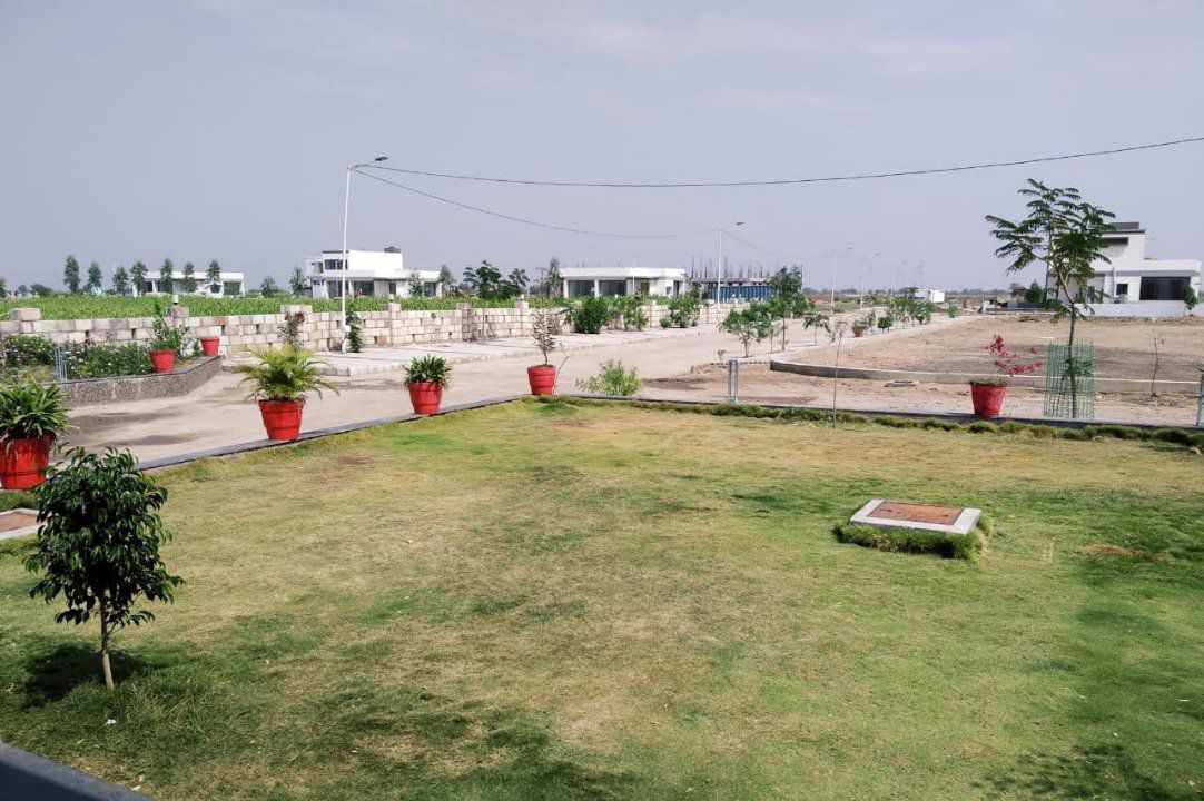 Plot For Sale in Shyam Dholera Global City