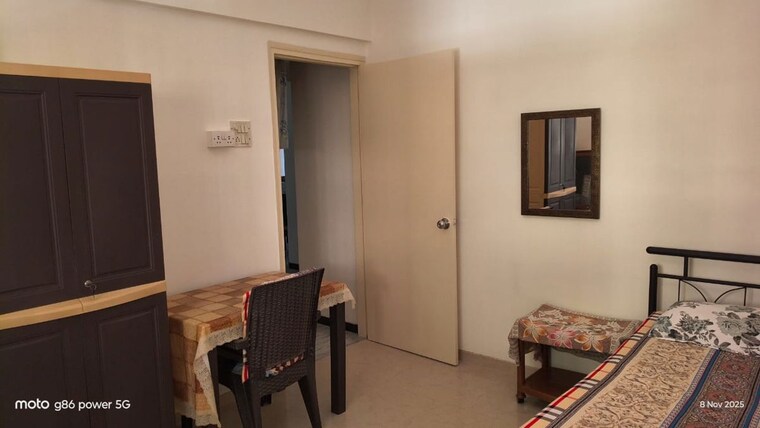 Bedroom, golden-square 2 Bedroom 700 Sq.Ft. Apartment In Santacruz East Mumbai 9871362