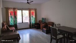 2 BHK Apartment For Rent in Golden Square