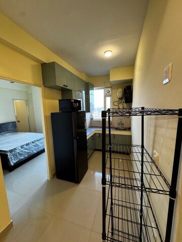 Room in 3 BHK Apartment at Sector 70 – for Rent