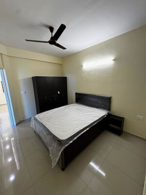 Bedroom in 3 BHK Apartment at Sector 70 – for Rent