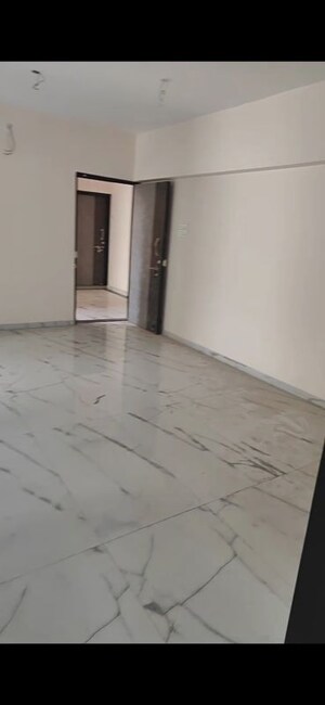 Room in 2 BHK Apartment at Laxmi Annex, Goregaon West – for Rent