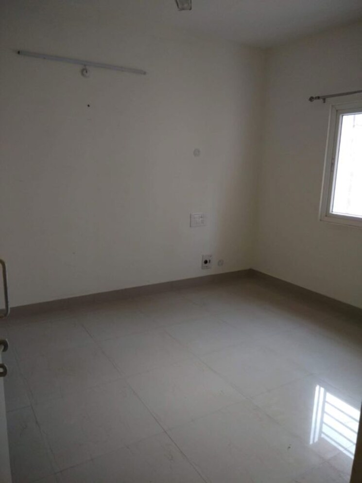 Room, upavp-bhagirathi-enclave 3.5 Bedroom 1550 Sq.Ft. Apartment In Raebareli Road Lucknow 9871245