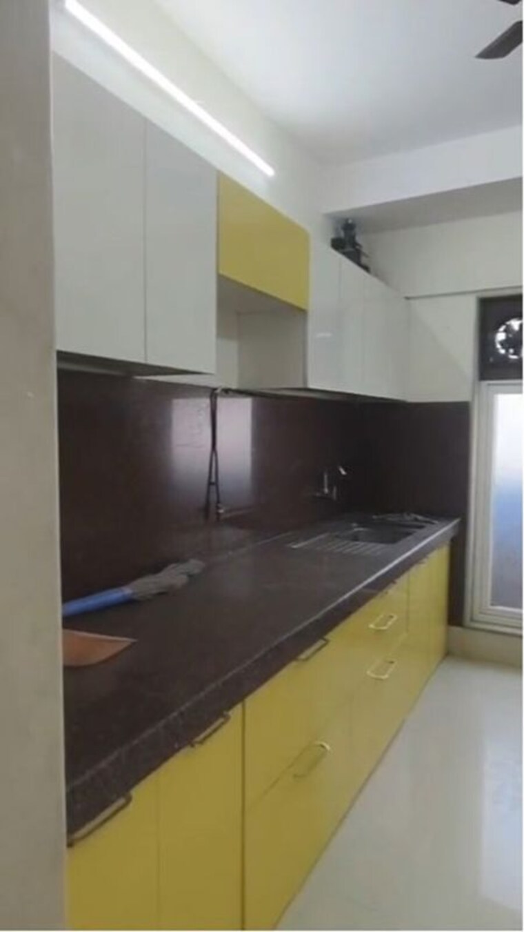 Kitchen, chembur 2 Bedroom 975 Sq.Ft. Apartment In Chembur Mumbai 9871430