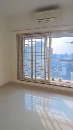 Bedroom in 2 BHK Apartment at Chembur – for Rent