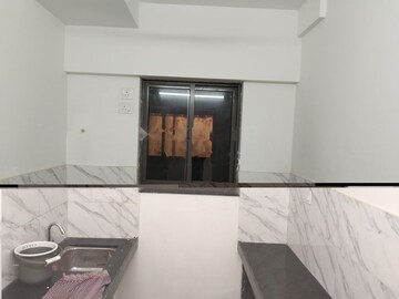 Room in 1 BHK Apartment at UK Iridium, Kandivali East – for Rent