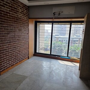 Bedroom in 2 BHK Apartment at Sindhi Society, Chembur – for Rent