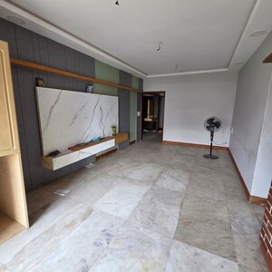 Living Room in 2 BHK Apartment at Sindhi Society, Chembur – for Rent