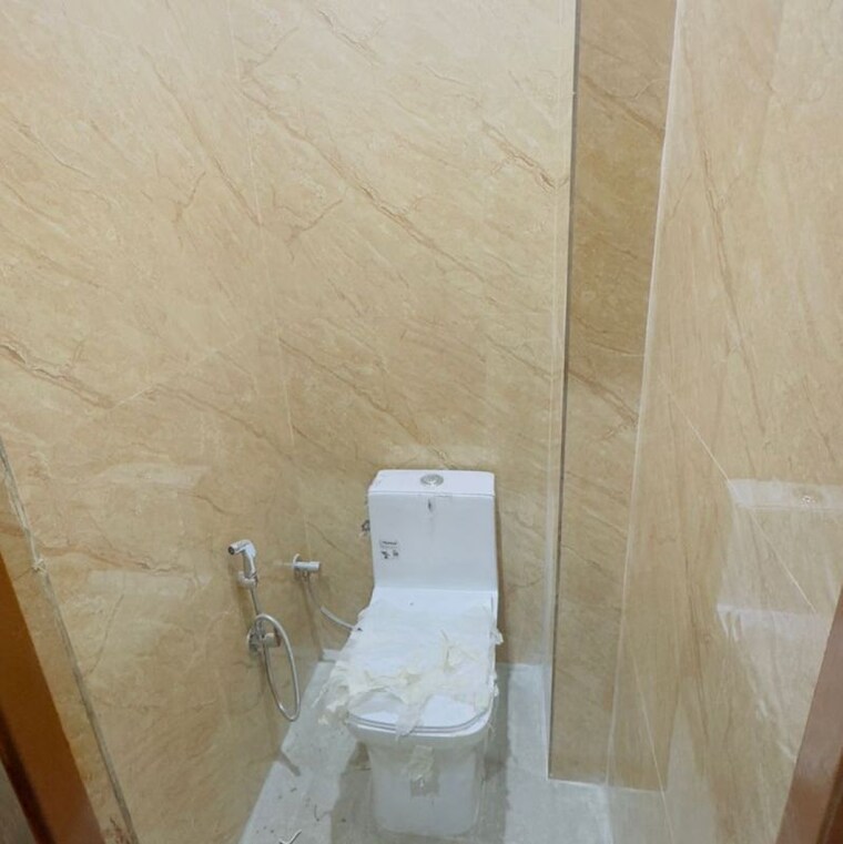 Bathroom, chattarpur 2 Bedroom 793 Sq.Ft. Builder Floor In Chattarpur Delhi 9871544