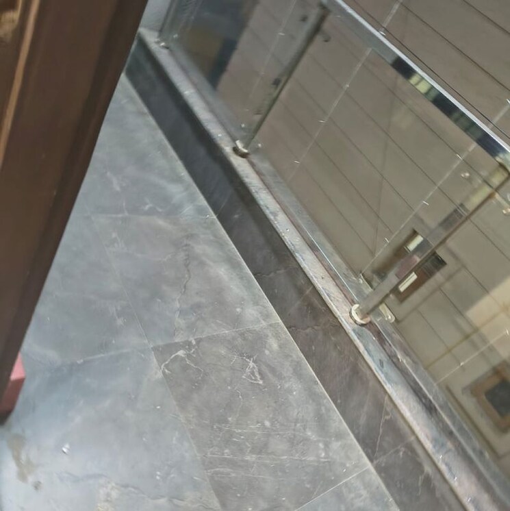 Balcony, chattarpur 2 Bedroom 796 Sq.Ft. Builder Floor In Chattarpur Delhi 9871545