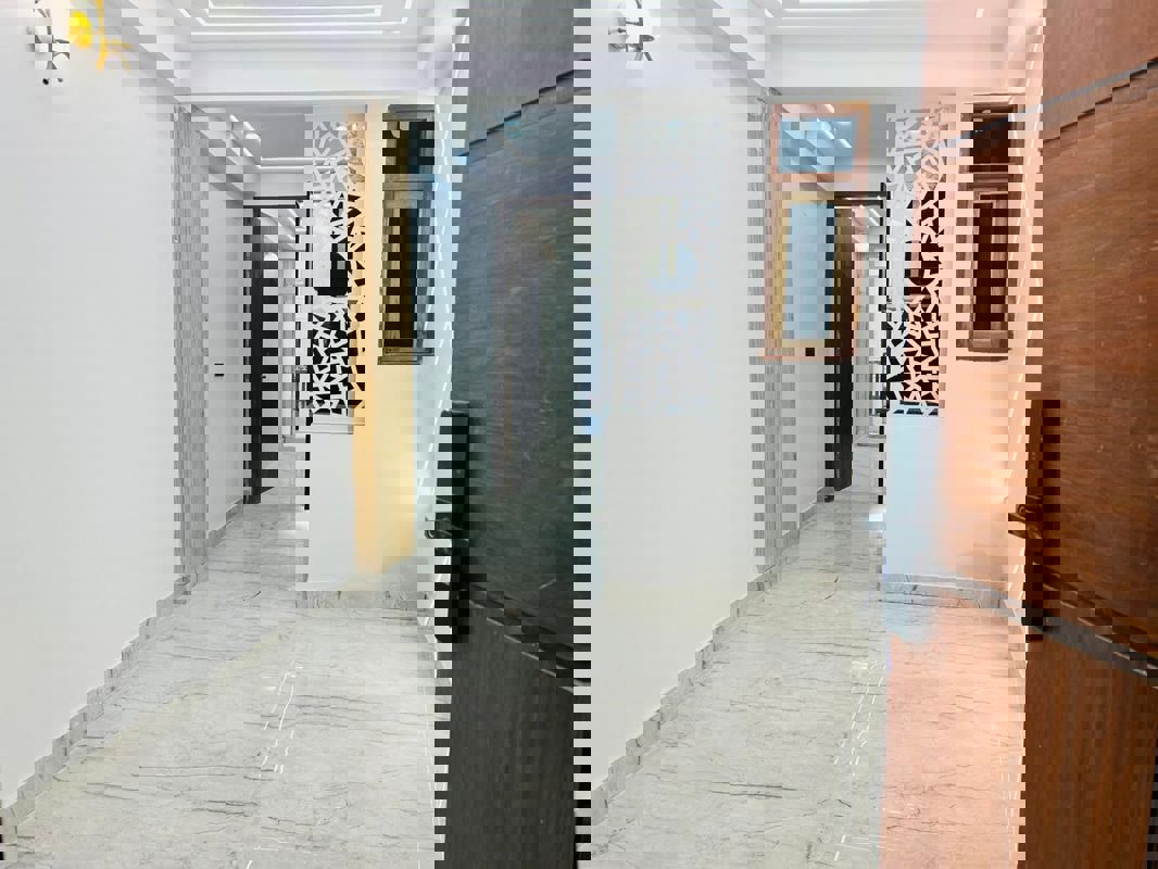 1 BHK Builder Floor For Rent in Saket