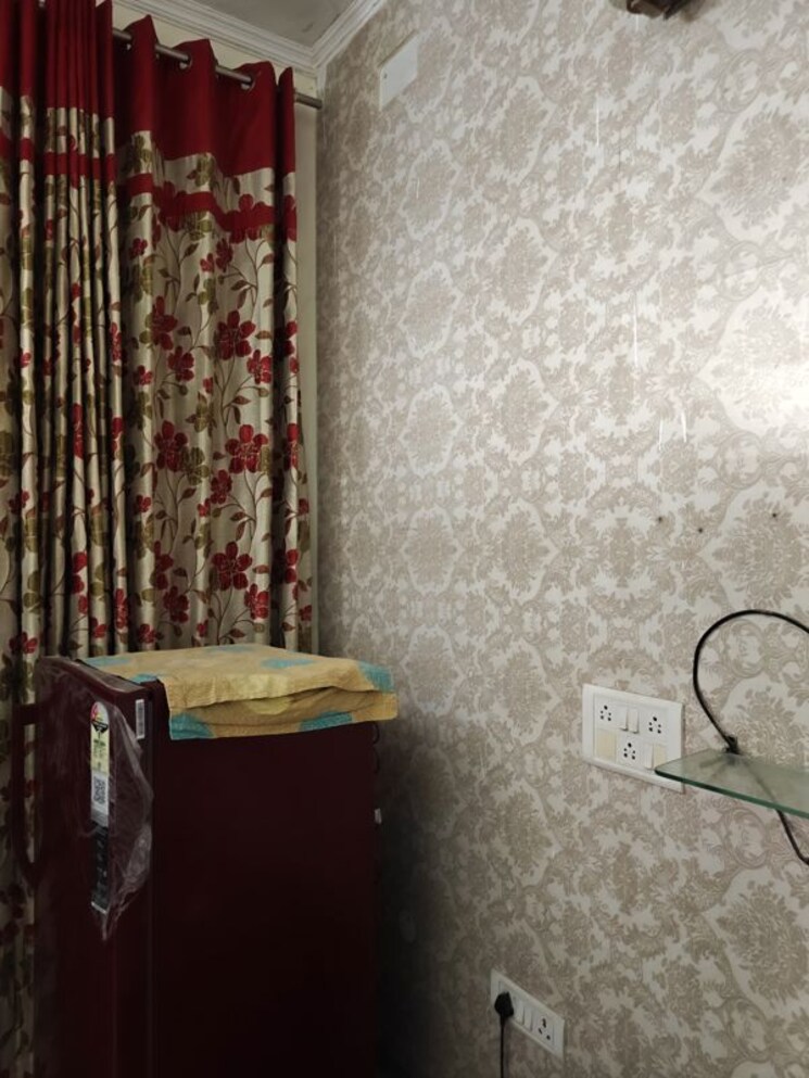 Bathroom, green fields colony 2 Bedroom 1350 Sq.Ft. Builder Floor In Green Fields Colony Faridabad 9871550