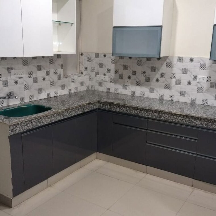 Kitchen, shiv-sai-park-apartments 2 Bedroom 1245 Sq.Ft. Apartment In Indra Colony Faridabad 9871554