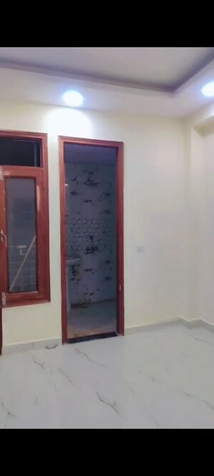 Furnished Amenities in 2 BHK Apartment at Atharv Suman Enclave, Sector 104 – for Rent