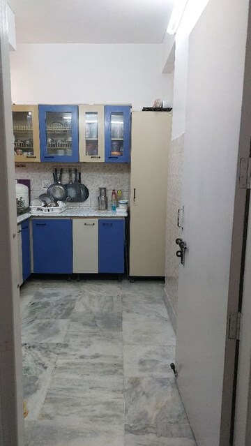 Room in 2 BHK Builder Floor at Sushant Lok 2, Sector 57 – for Rent