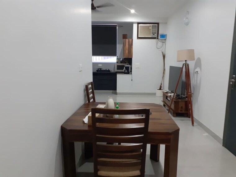 Living Room, sushant-lok-2 3 Bedroom 250 Sq.Yd. Builder Floor In Sector 57 Gurgaon 9871657