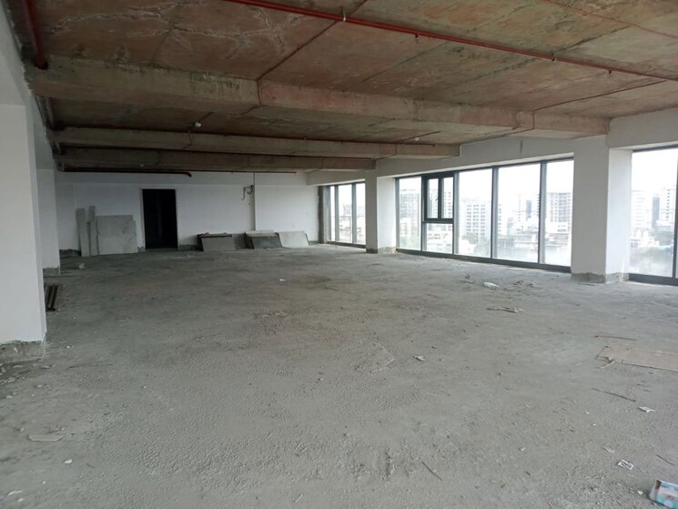  Parking, sajay-business-hub Commercial Office Space 2800 Sq.Ft. In Andheri East Mumbai 9871679