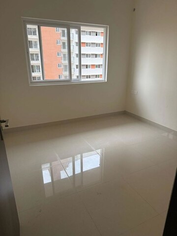 Room in 2 BHK Apartment at Adarsh Greens, Kogilu – for Rent