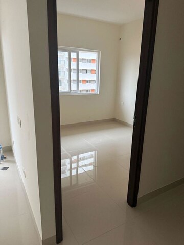 Room in 2 BHK Apartment at Adarsh Greens, Kogilu – for Rent