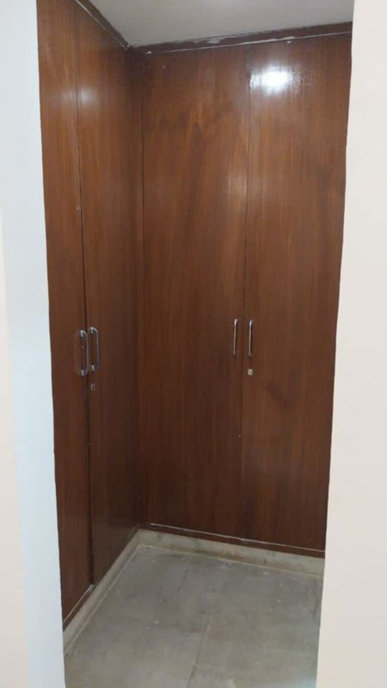 undefined, sector 46 3 Bedroom 2100 Sq.Ft. Builder Floor In Sector 46 Gurgaon 9871683