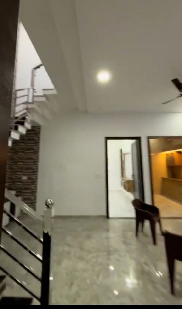 undefined, ganga nagar 3.5 Bedroom 134 Sq.Yd. Villa In Ganga Nagar Meerut 9871709