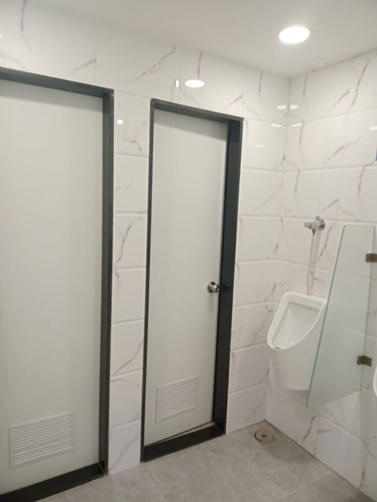 undefined, chakala Commercial Office Space 3050 Sq.Ft. In Chakala Mumbai 9871635