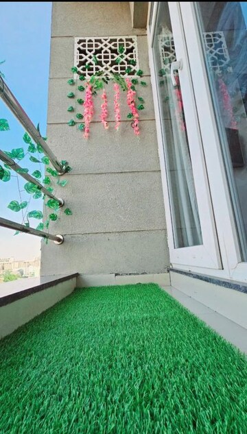 Balcony in 3 BHK Apartment at DLF Atria, Dlf Phase ii – for Rent