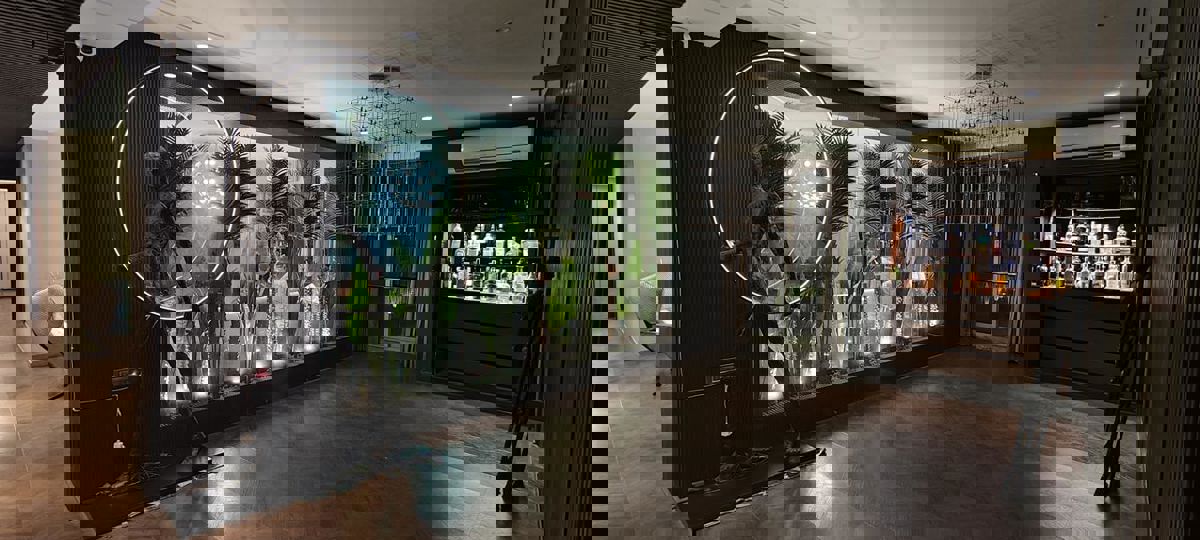 4 BHK + Pooja Room,Servant Room,Study Room,Extra Room Villa For Rent in Sector 36