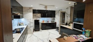 Team Area in 4 BHK Villa at Sector 36 – for Rent