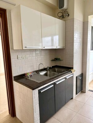 Kitchen in 3 BHK Apartment at Parsvnath Exotica, Sector 53 – for Rent