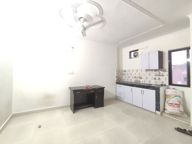 Living Room, saket 1 RK 250 Sq.Ft. Builder Floor In Saket Delhi 9871832