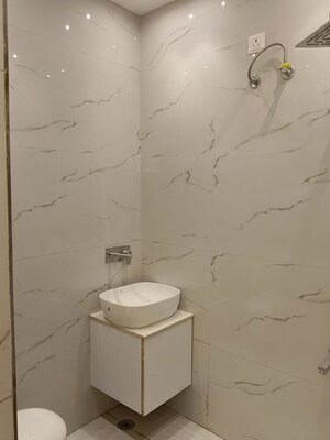 Bathroom in 3 BHK Apartment at Pir Machalla – for Rent