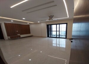 Room in 4 BHK Builder Floor at Mansha Ellenia, Sector 85 – for Sale