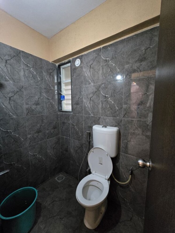 Bathroom, tingre nagar 2 Bedroom 1000 Sq.Ft. Apartment In Tingre Nagar Pune 9871918