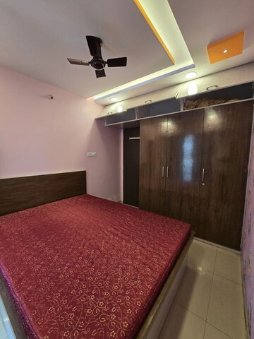Bedroom in 2 BHK Apartment at Tingre Nagar – for Sale