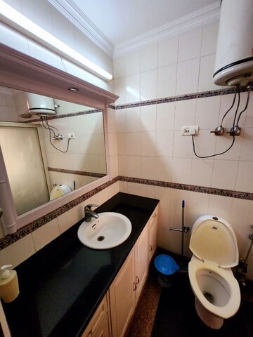 Bathroom in 2 BHK Apartment at Amar Colony – for Rent
