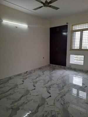 Room in 3 BHK Apartment at GH-7 Crossings Republik, Vijay Nagar – for Sale