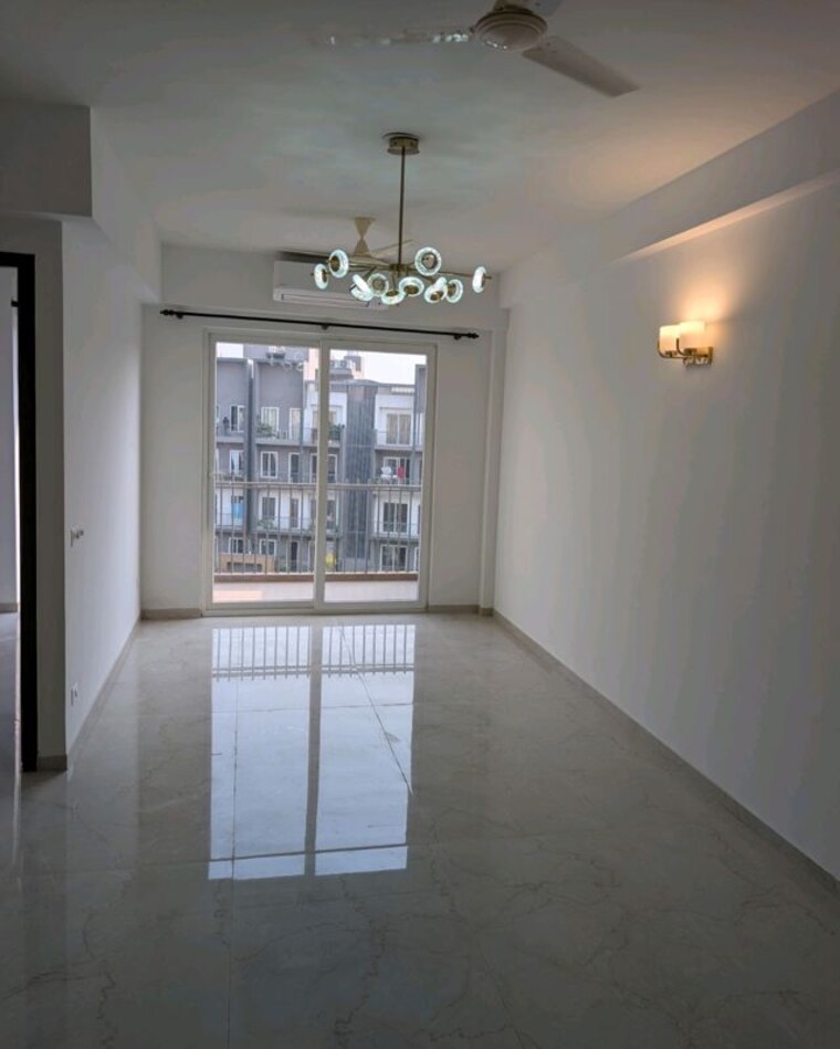 Room, smart-world-orchard 3 Bedroom 1630 Sq.Ft. Apartment In Sector 61 Gurgaon 9871958