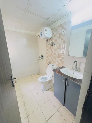 Bathroom in 3.5 BHK Apartment at Gardenia Gateway, Sector 75 – for Rent